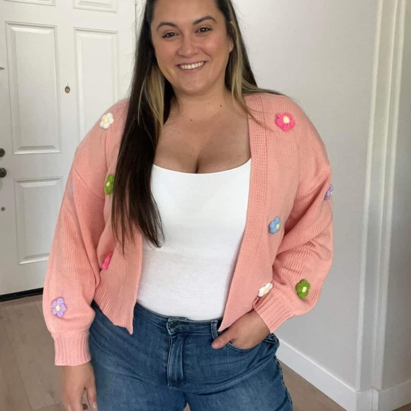 Wildflower Whisper Open Front Cardigan - White - Picture 5 of 5